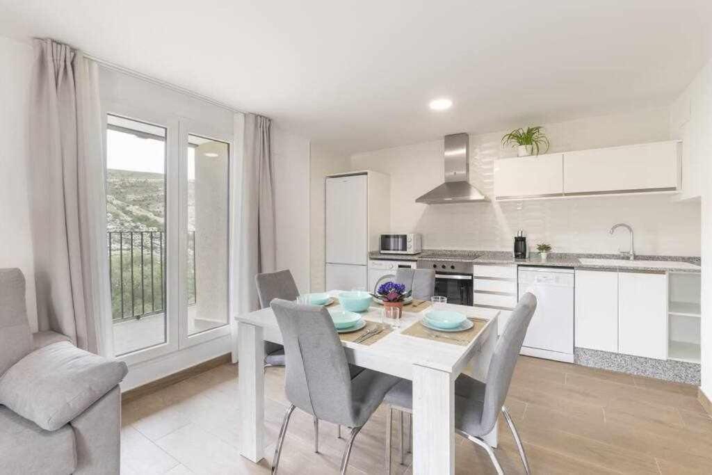 Apartamentos El Mirador Villarroya de los Pinares ภายนอก รูปภาพ