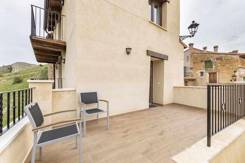Apartamentos El Mirador Villarroya de los Pinares ภายนอก รูปภาพ