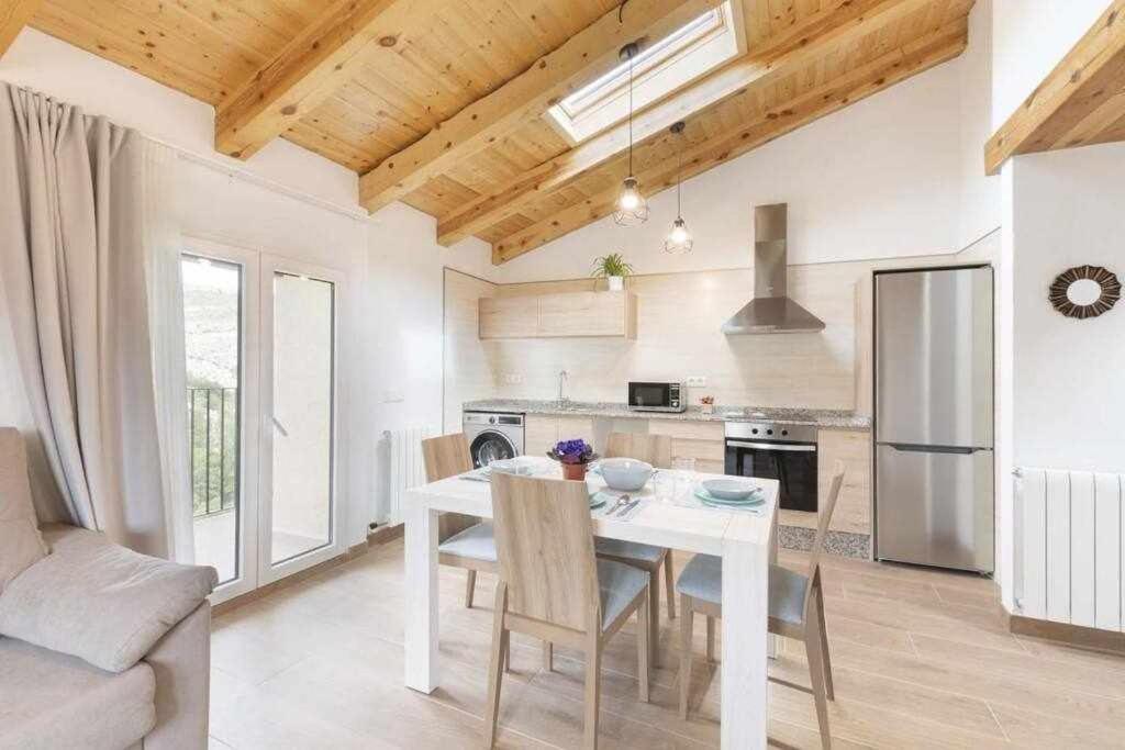 Apartamentos El Mirador Villarroya de los Pinares ภายนอก รูปภาพ